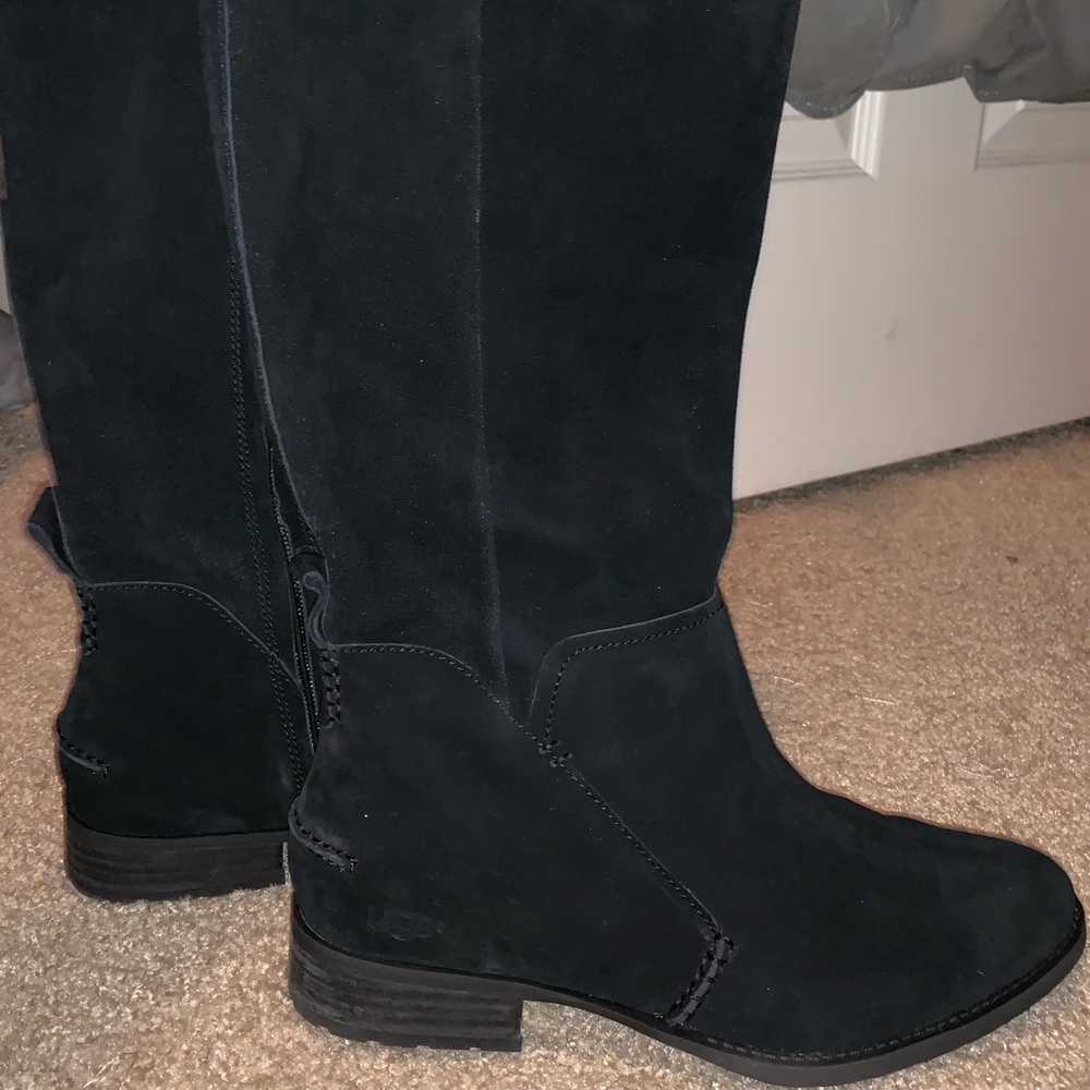 Size 9 Ugg Class Riding Boots